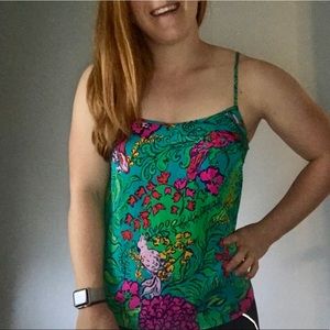 Lily Pulitzer 100% silk Shake Your Tail Feather